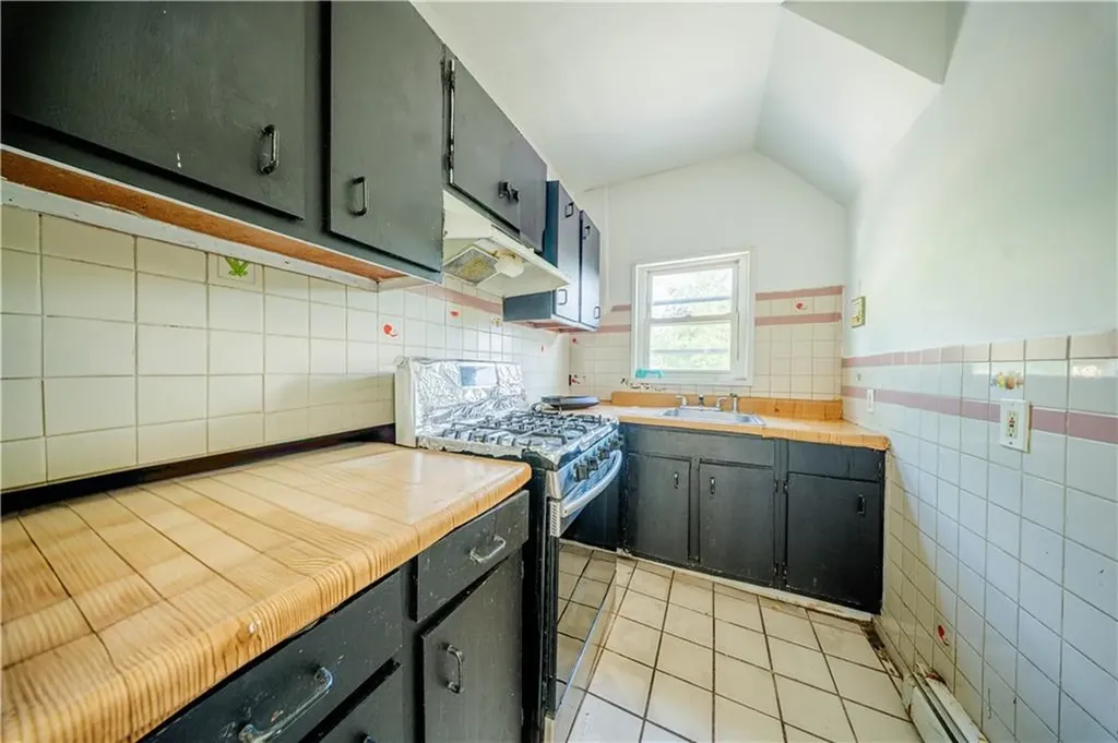 827 Atwells Avenue Providence RI 02909