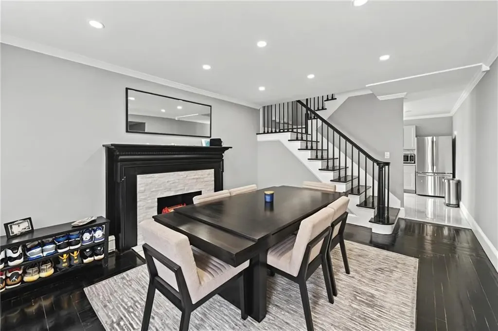 94 Waller Street Providence RI 02908