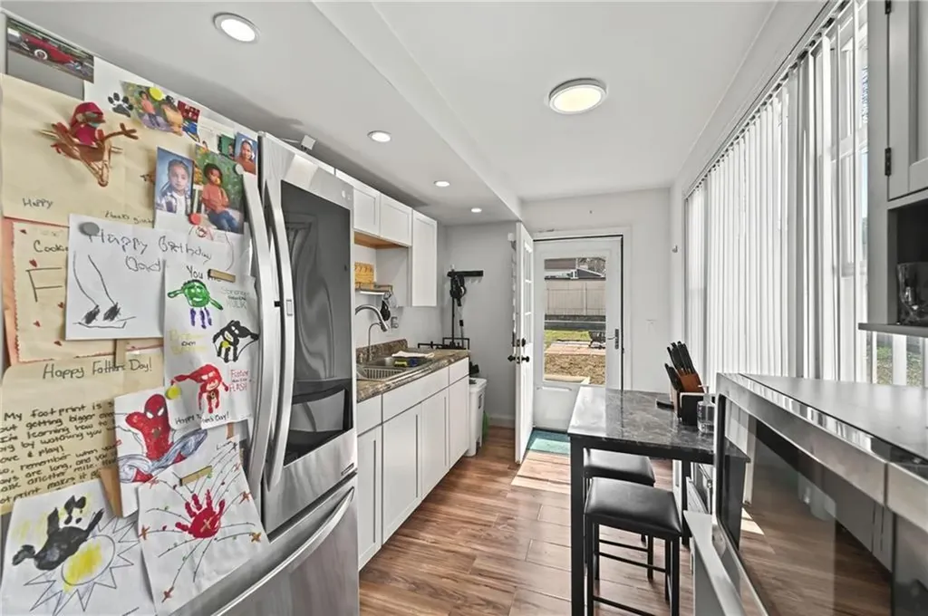 94 Waller Street Providence RI 02908