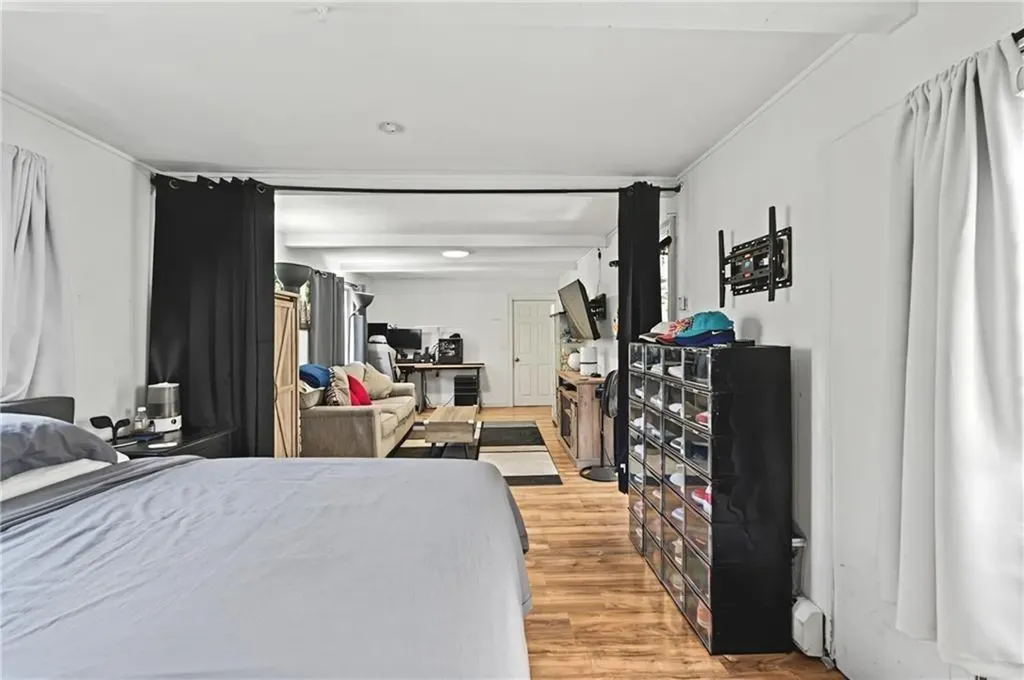 94 Waller Street Providence RI 02908