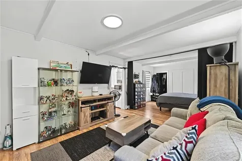 94 Waller Street Providence RI 02908