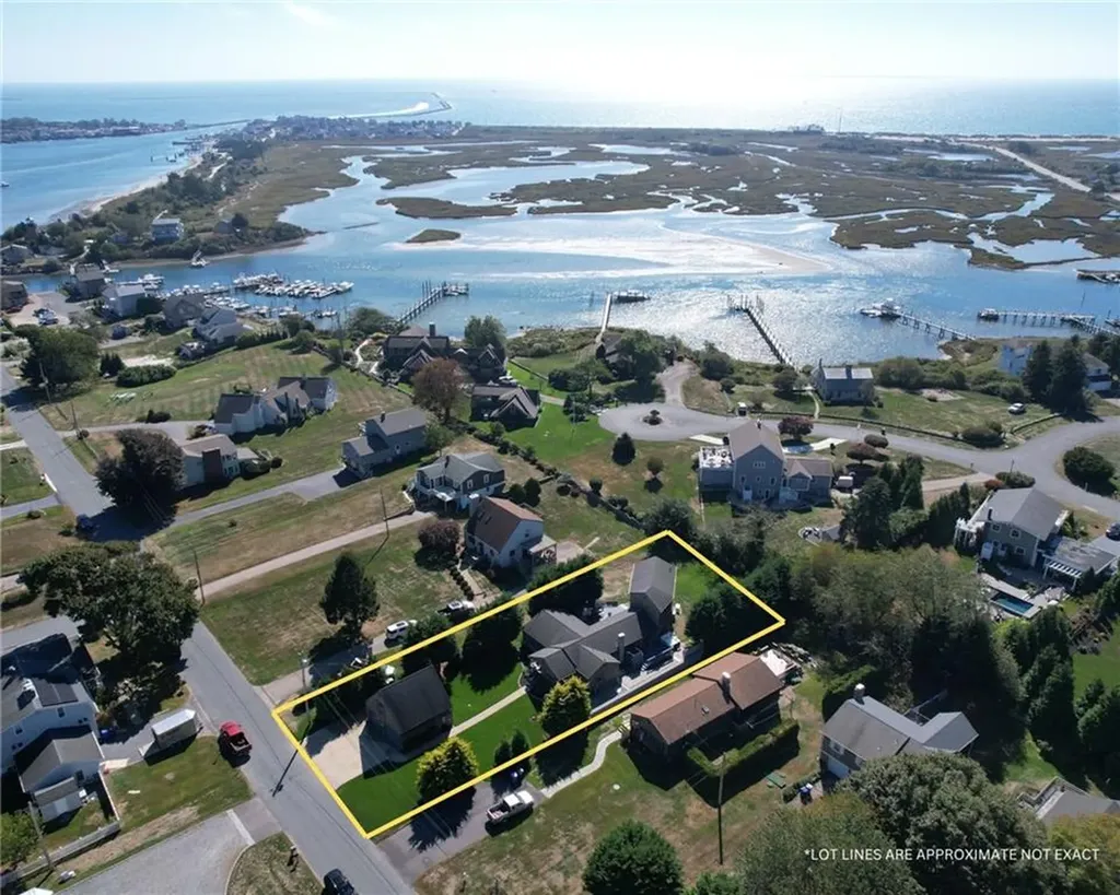 76 Hartford Avenue South Kingstown RI 02879