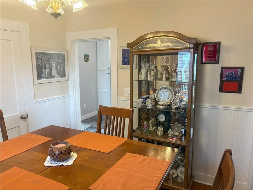 65 Maple Avenue Middletown RI 02842