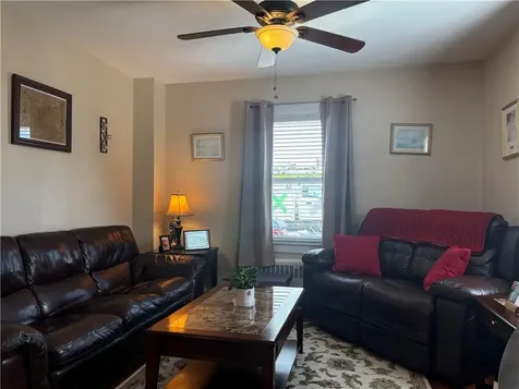 65 Maple Avenue Middletown RI 02842