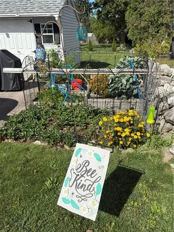 65 Maple Avenue Middletown RI 02842