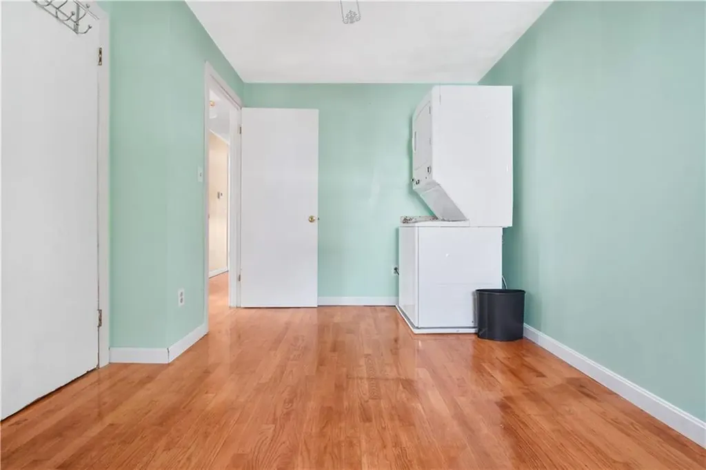 61 Ebony Drive Warwick RI 02818