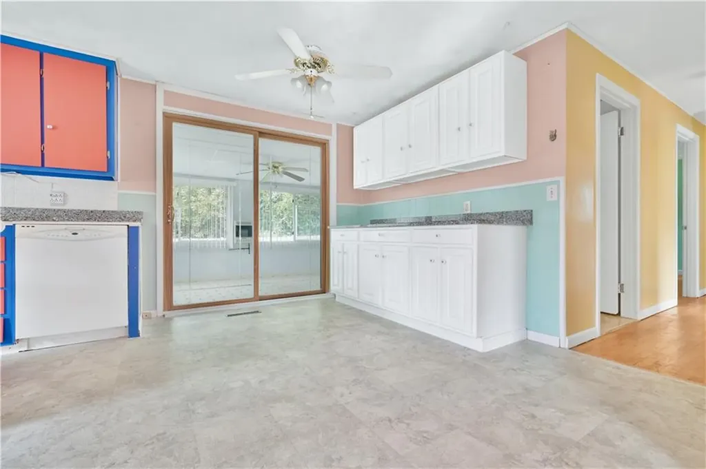 61 Ebony Drive Warwick RI 02818