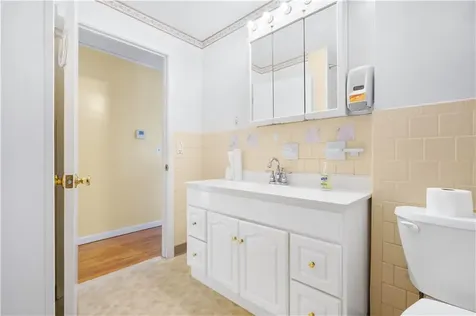 61 Ebony Drive Warwick RI 02818