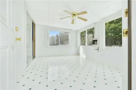 61 Ebony Drive Warwick RI 02818