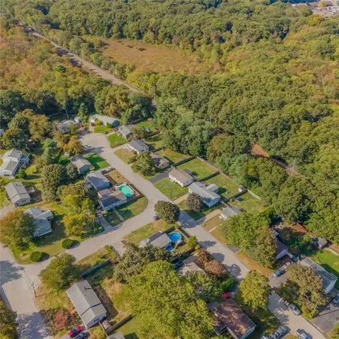 61 Ebony Drive Warwick RI 02818