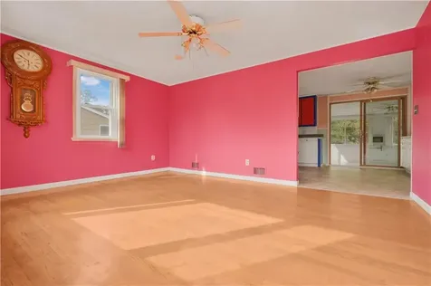 61 Ebony Drive Warwick RI 02818