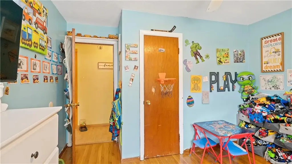 35 Meredith Drive Coventry RI 02816