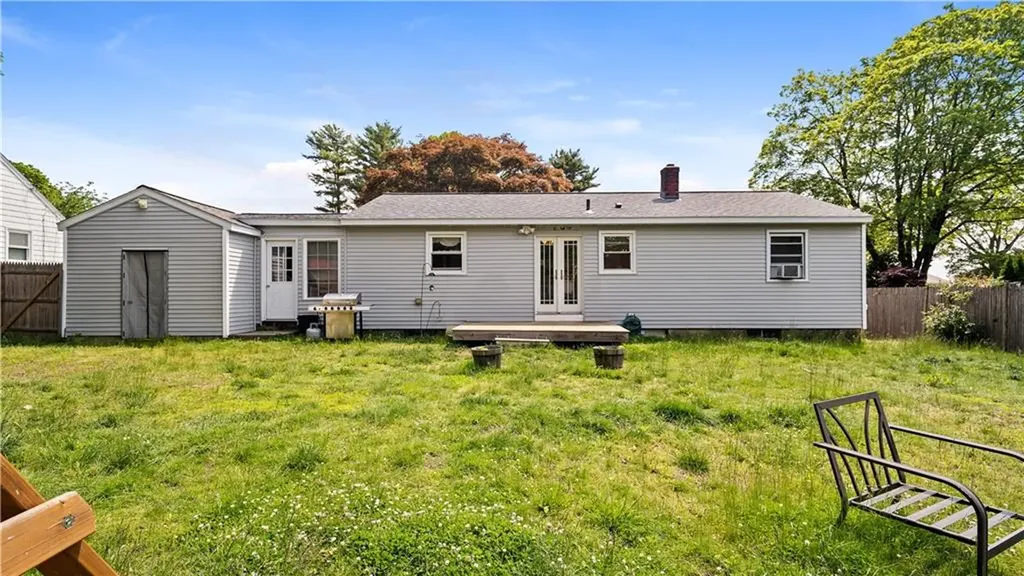 35 Meredith Drive Coventry RI 02816