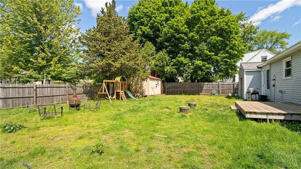 35 Meredith Drive Coventry RI 02816