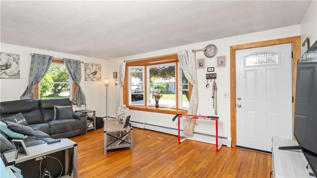 35 Meredith Drive Coventry RI 02816