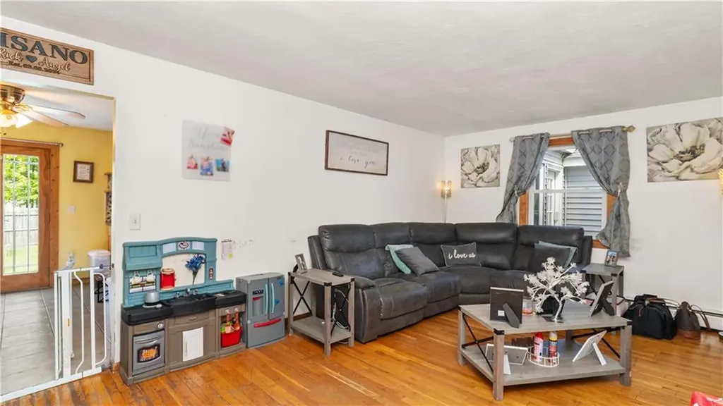 35 Meredith Drive Coventry RI 02816