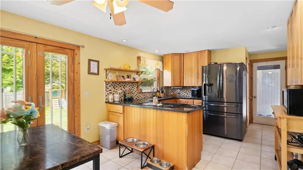 35 Meredith Drive Coventry RI 02816