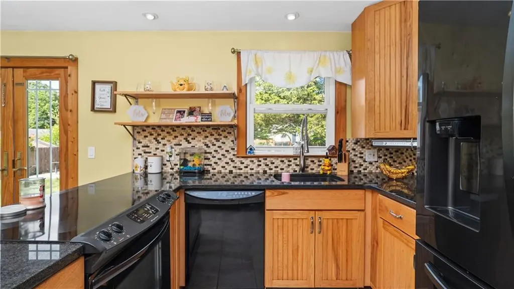 35 Meredith Drive Coventry RI 02816