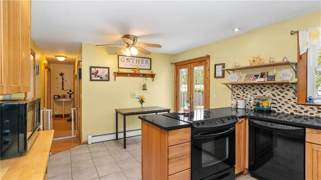 35 Meredith Drive Coventry RI 02816