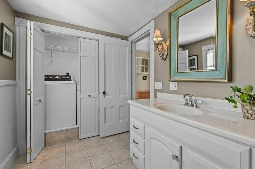 159 Aldrich Avenue Warwick RI 02889