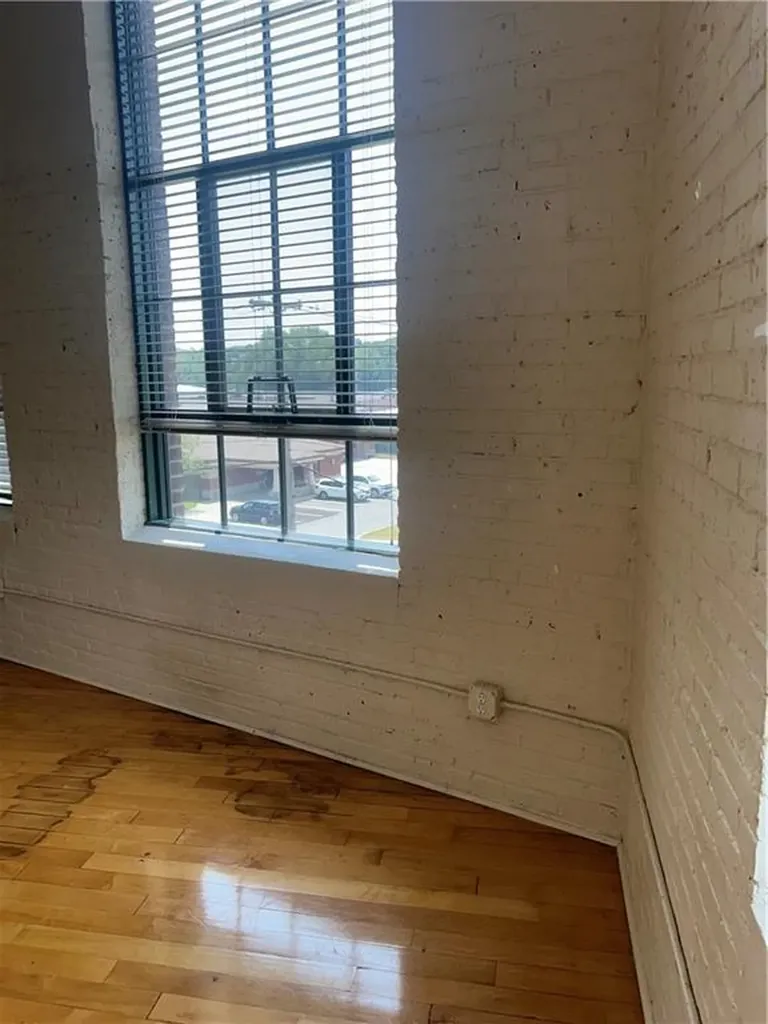 20 Newman Avenue East Providence RI 02916