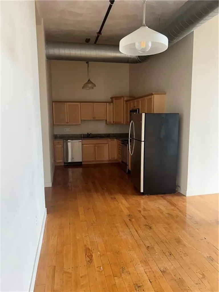 20 Newman Avenue East Providence RI 02916