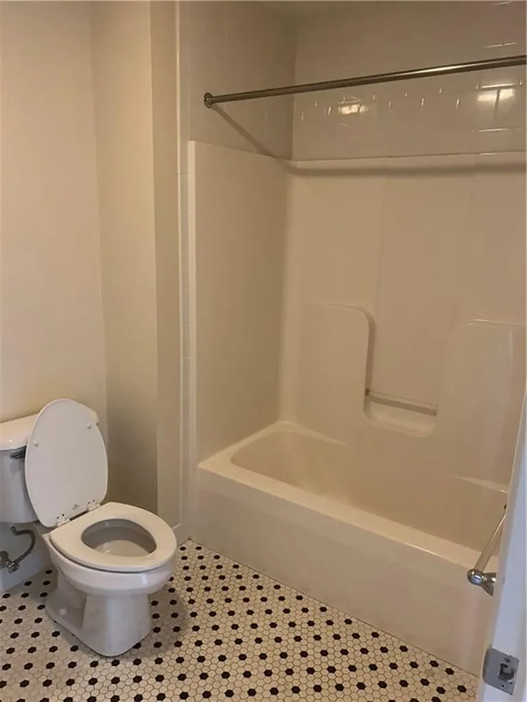 20 Newman Avenue East Providence RI 02916