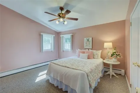 25 Woodcrest Drive Johnston RI 02919