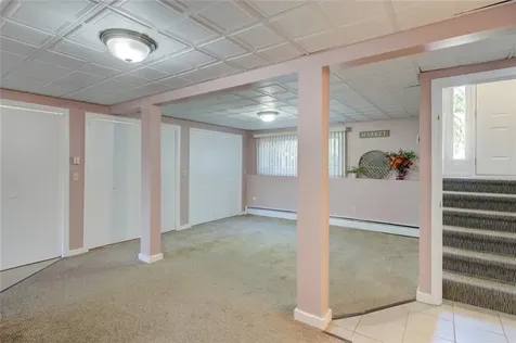 25 Woodcrest Drive Johnston RI 02919