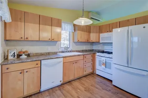 25 Woodcrest Drive Johnston RI 02919