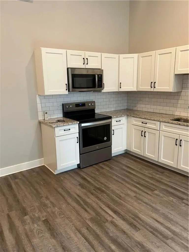 18 Spruce Street Providence RI 02903