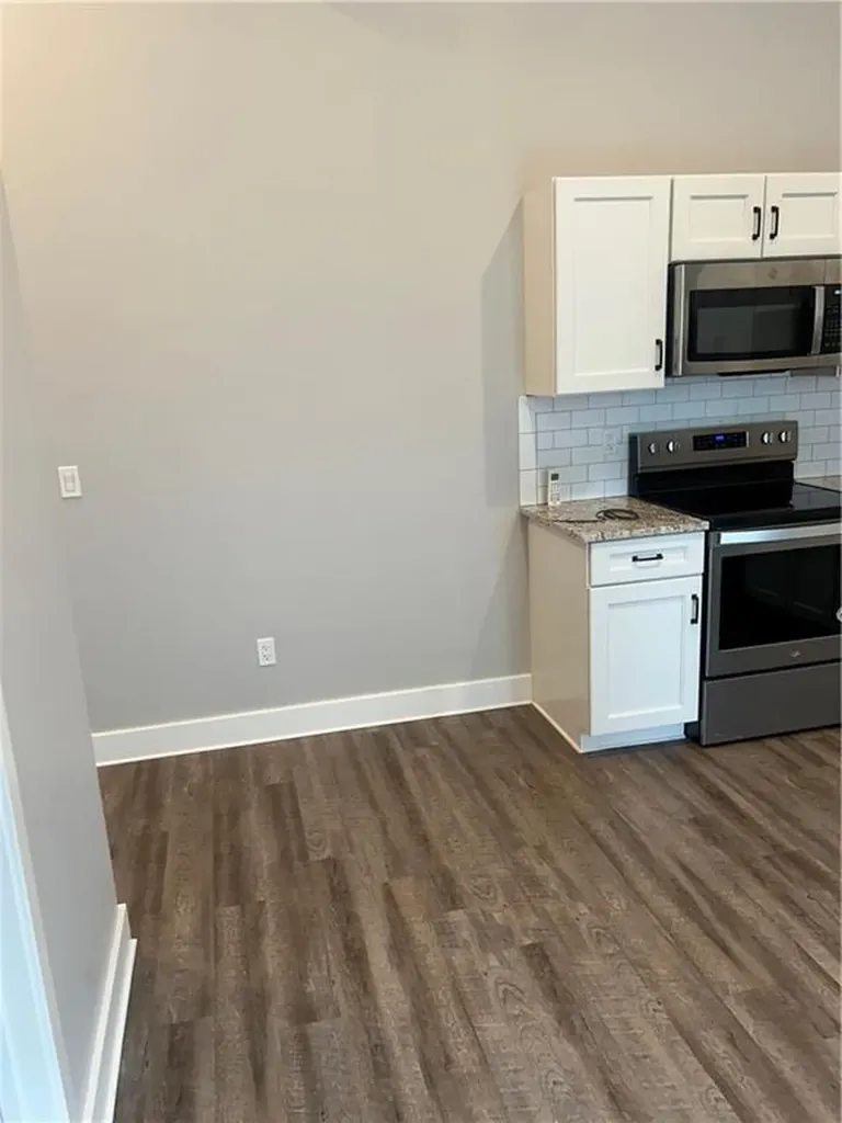 18 Spruce Street Providence RI 02903