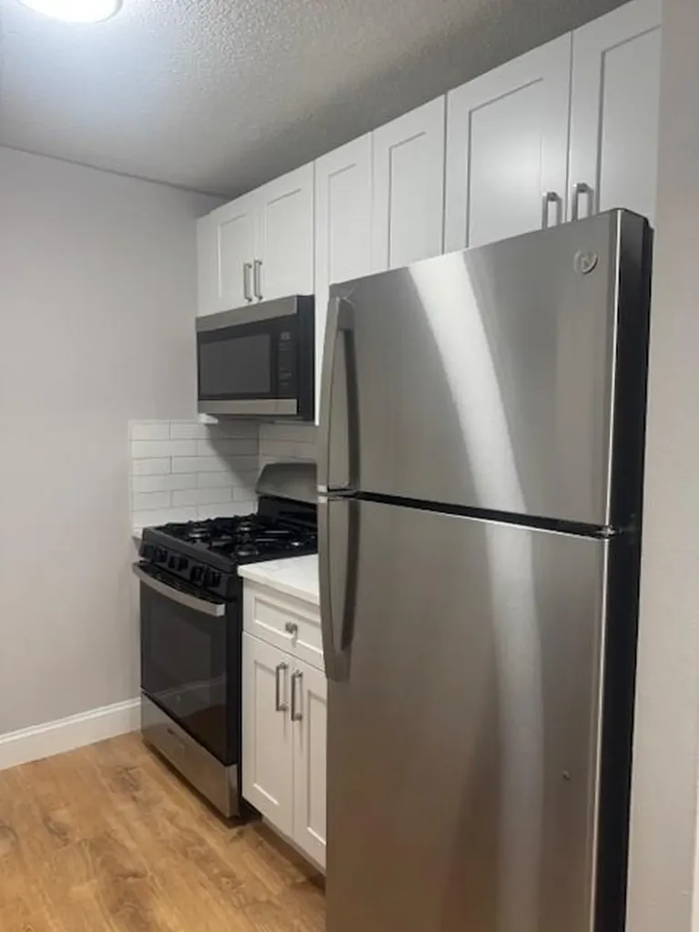 65 Oaklawn Avenue Cranston RI 02920