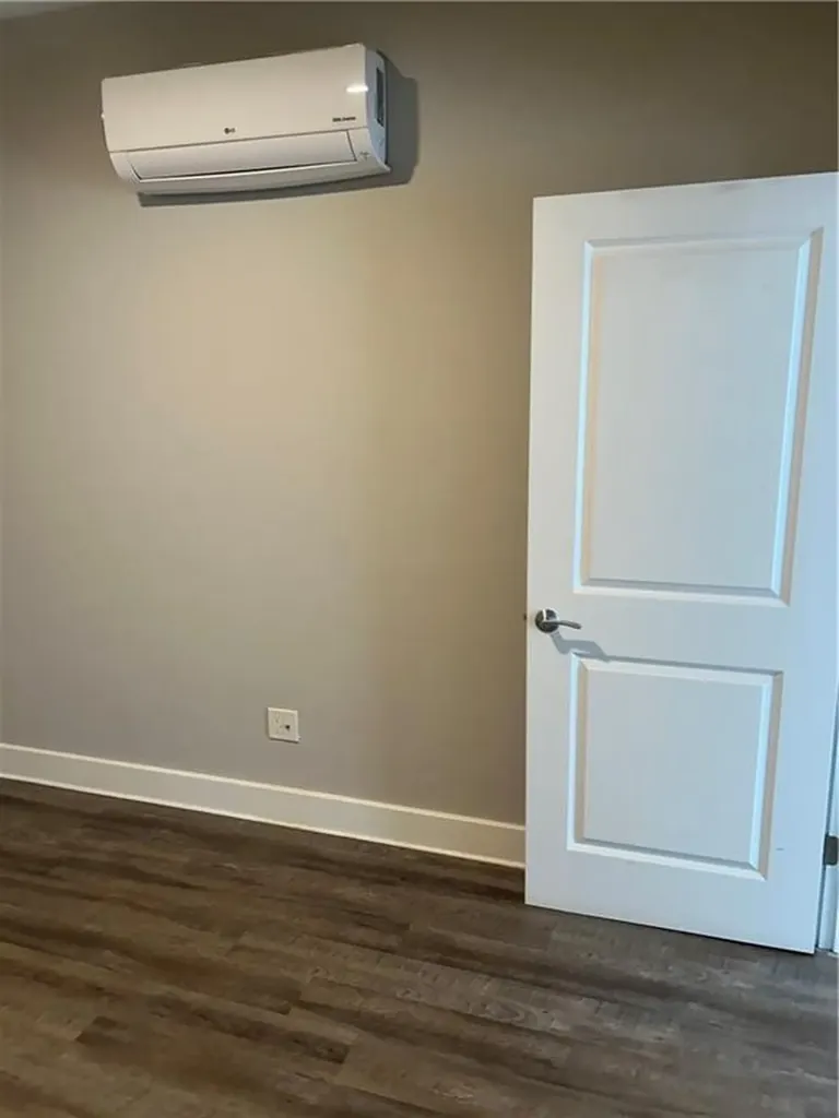 128 Dean Street Providence RI 02903