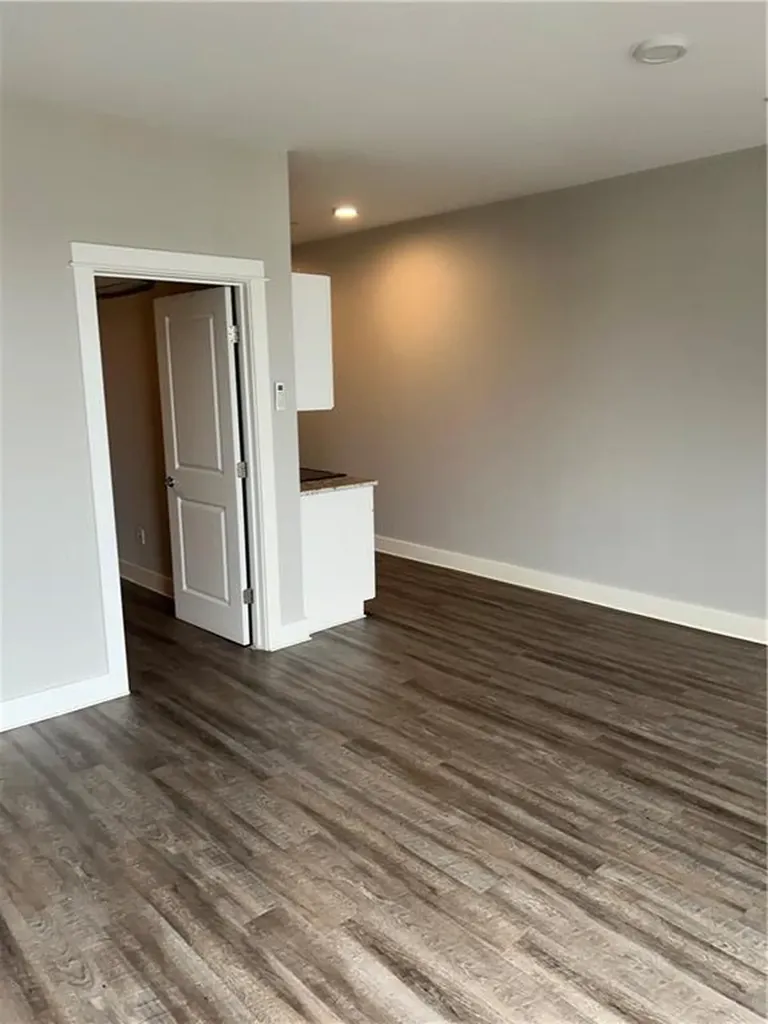 128 Dean Street Providence RI 02903