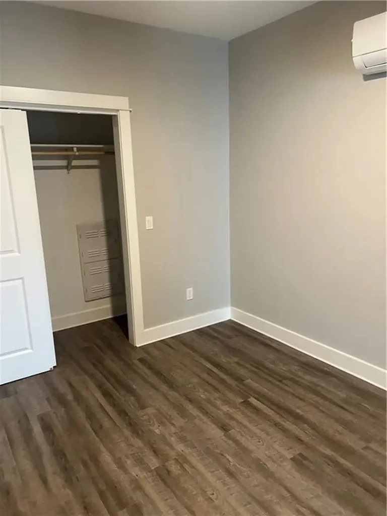 128 Dean Street Providence RI 02903