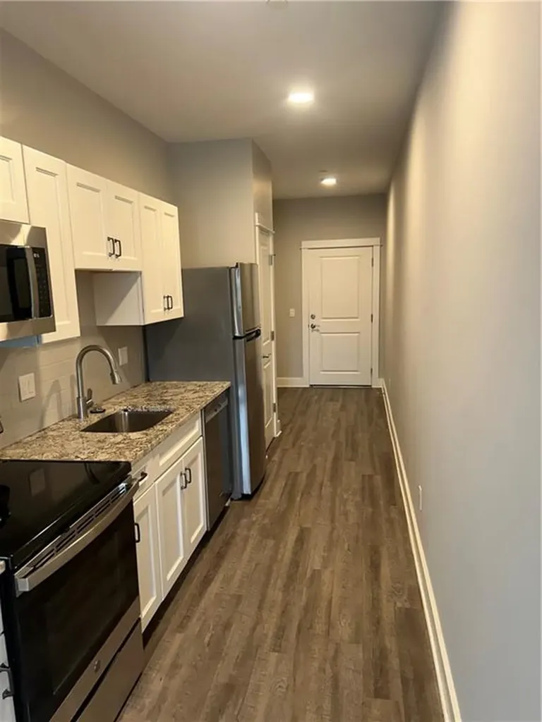 128 Dean Street Providence RI 02903