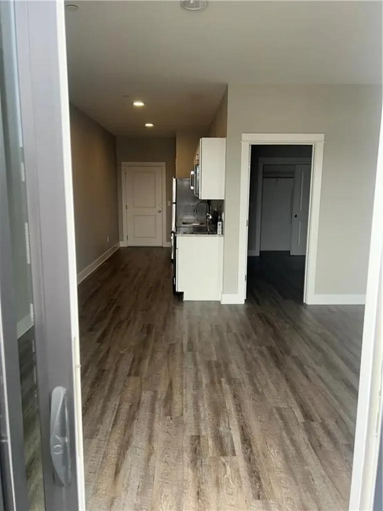 128 Dean Street Providence RI 02903