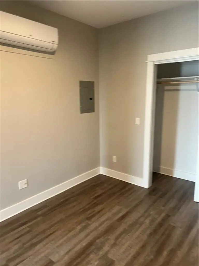 128 Dean Street Providence RI 02903