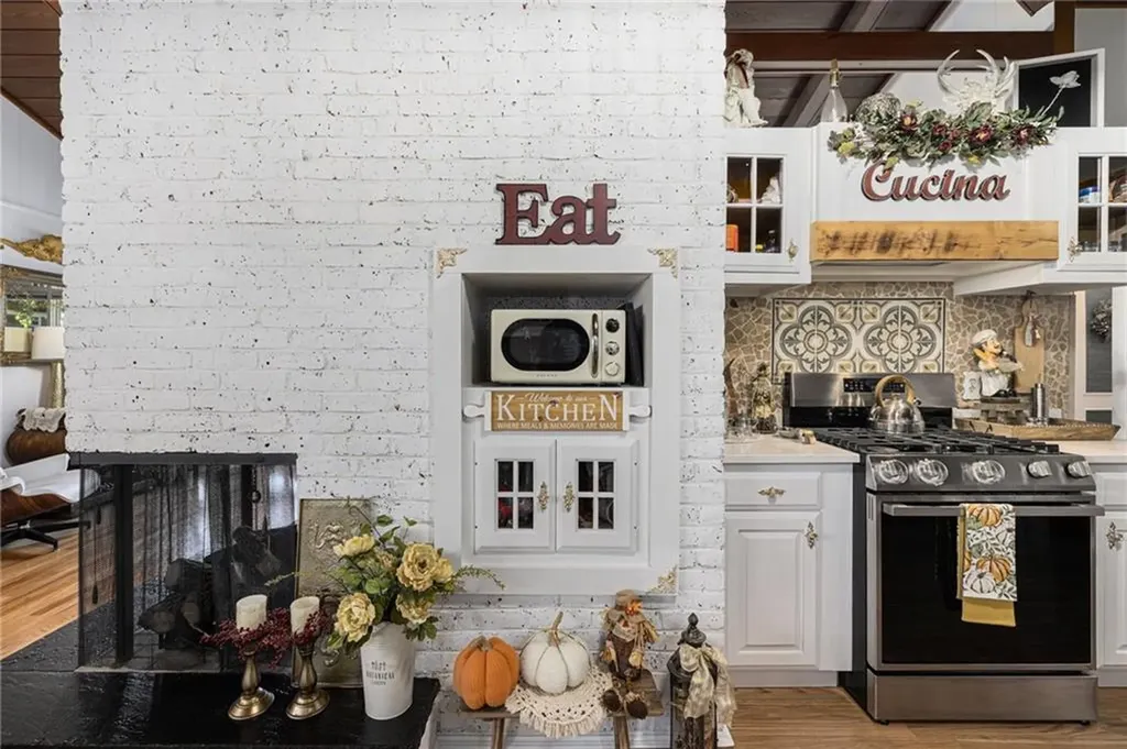 92 Turner Avenue Cranston RI 02920