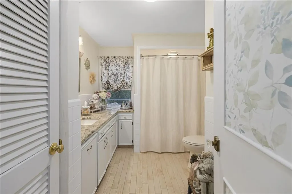 92 Turner Avenue Cranston RI 02920