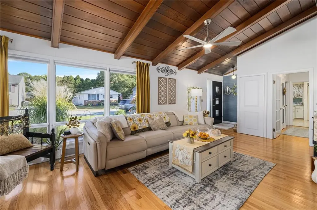 92 Turner Avenue Cranston RI 02920