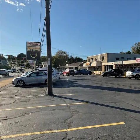 1557 Plainfield Pike Johnston RI 02919