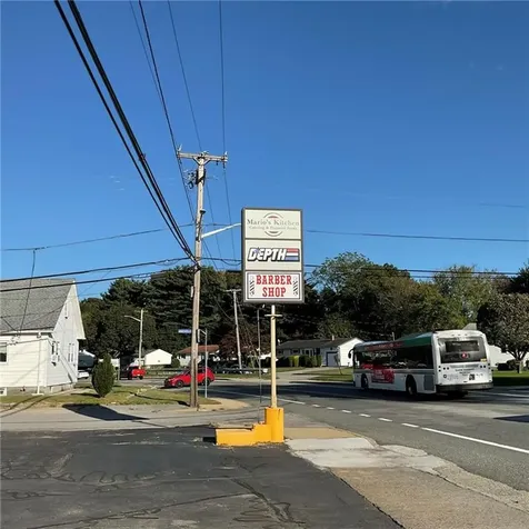 1557 Plainfield Pike Johnston RI 02919