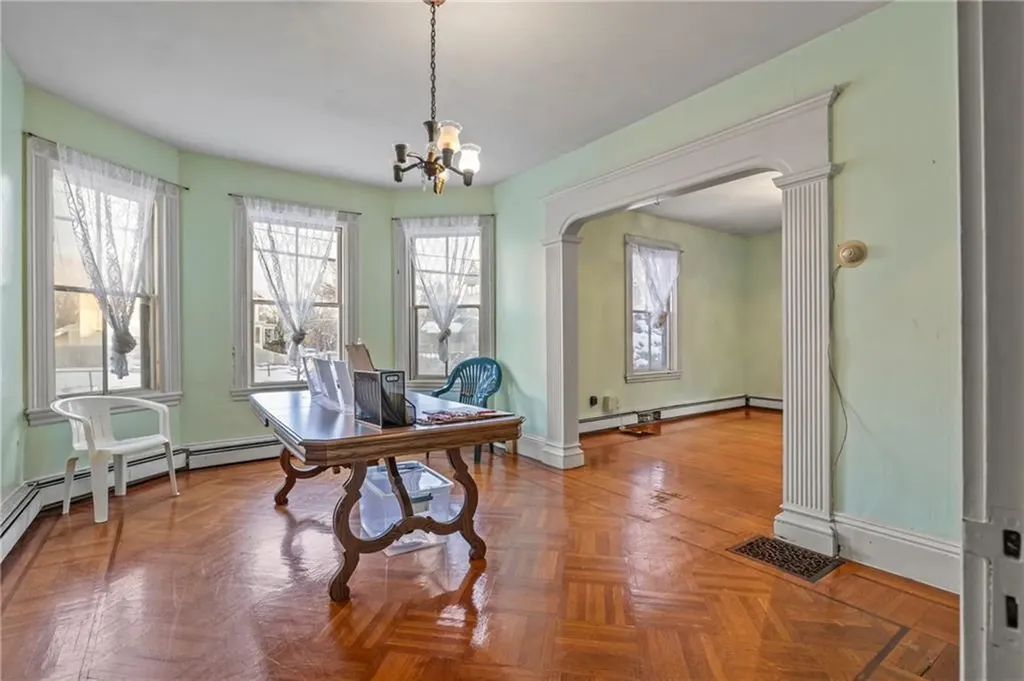 61 Whitmarsh Street Providence RI 02907