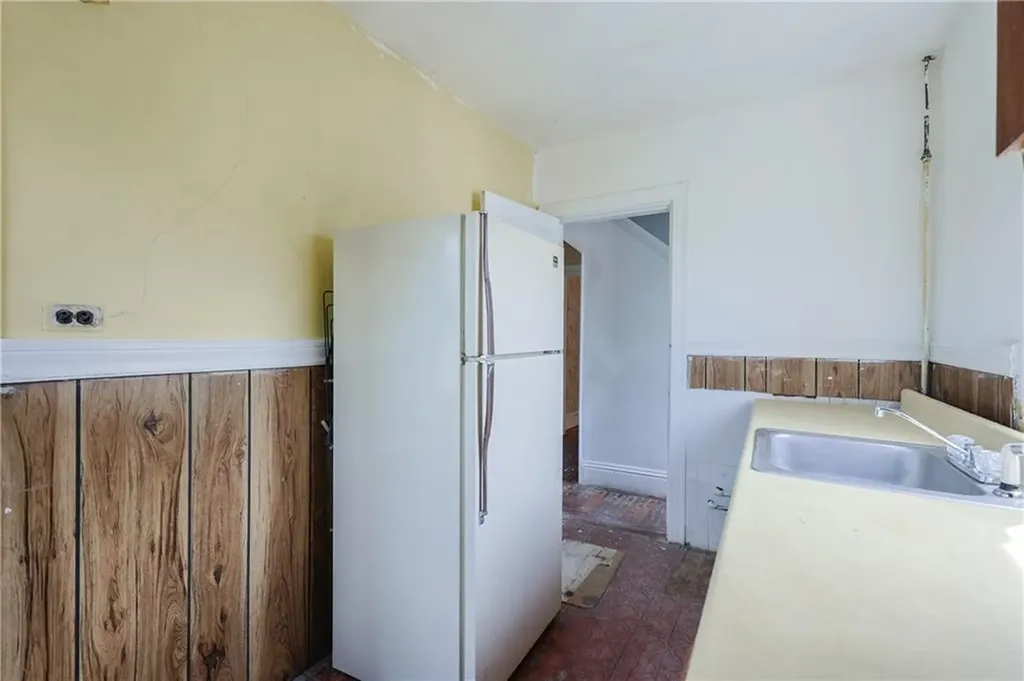 61 Whitmarsh Street Providence RI 02907