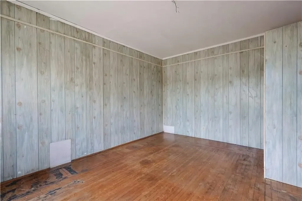 61 Whitmarsh Street Providence RI 02907