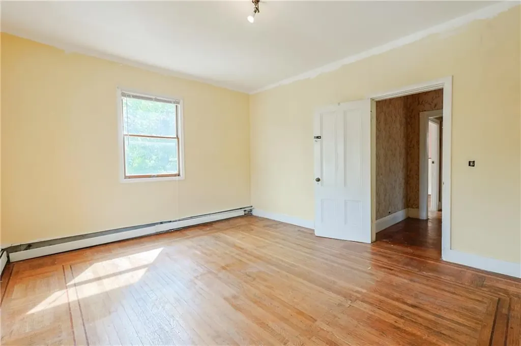 61 Whitmarsh Street Providence RI 02907