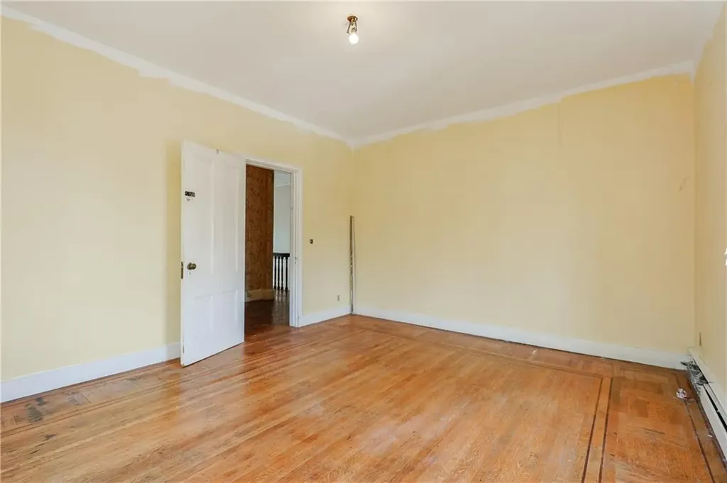 61 Whitmarsh Street Providence RI 02907