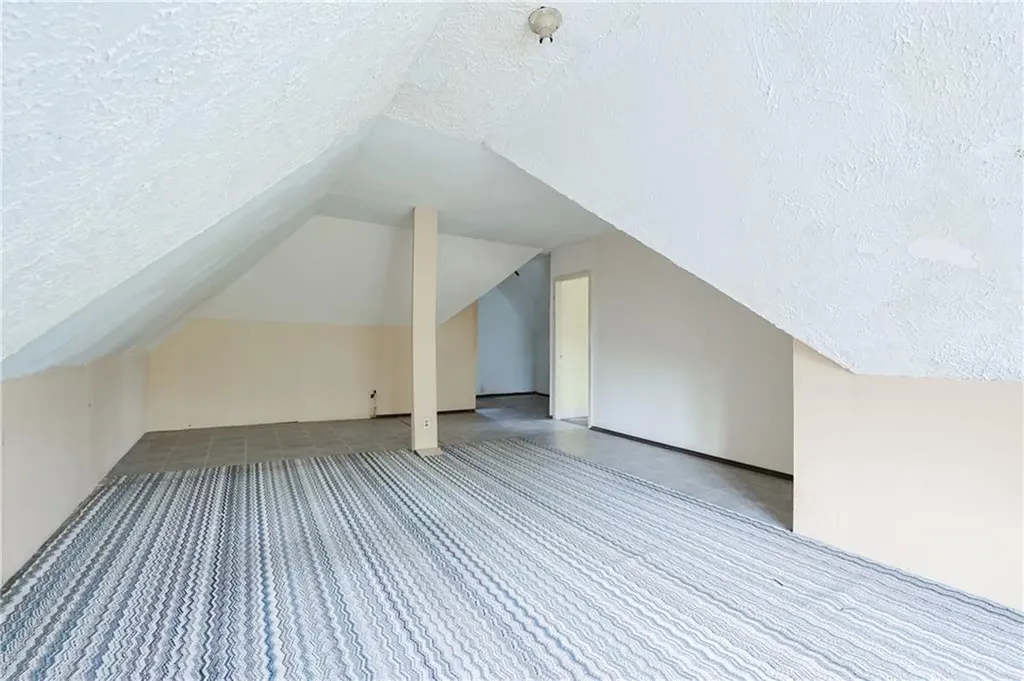 61 Whitmarsh Street Providence RI 02907